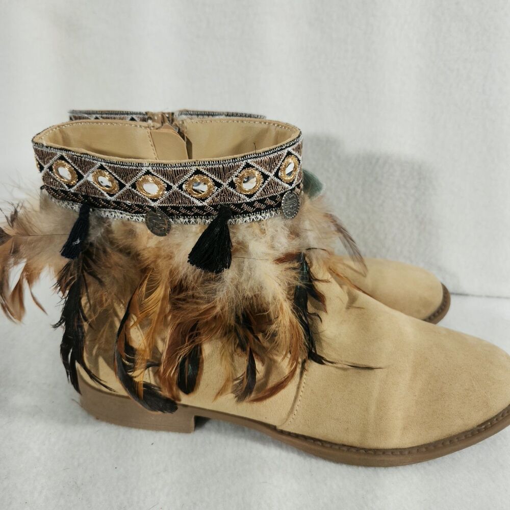 Western Indian Ankle  Boots With Feathers Size 10 Tan